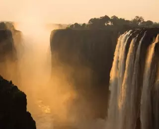 Magie Australe du Namib à Victoria Falls : Namibie