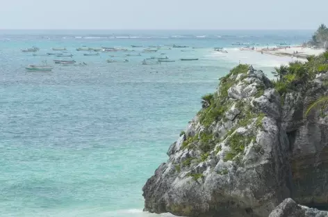 Plage en contrebas du Site Maya de Tulum - Mexique