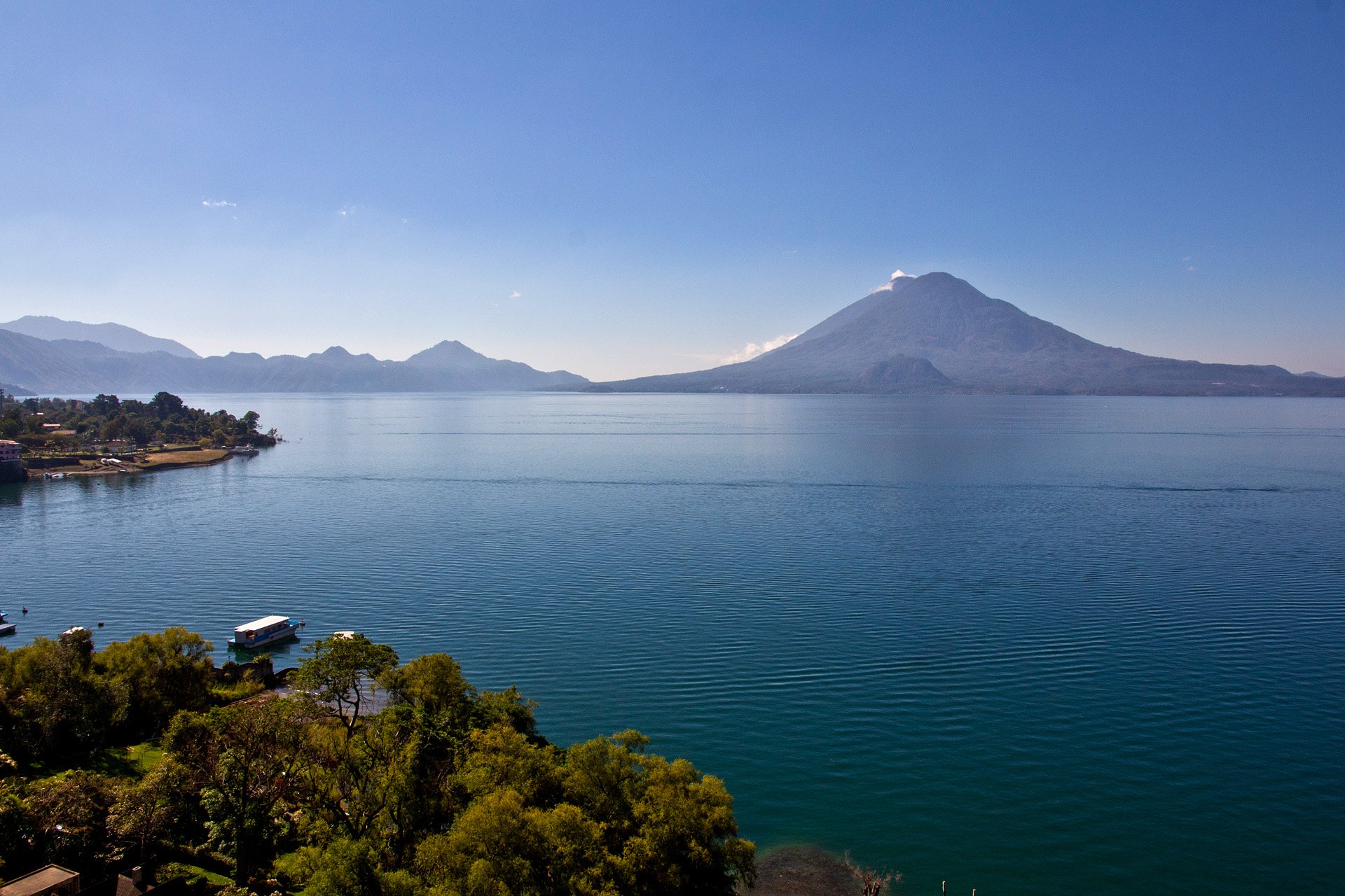 Lac Atitlan