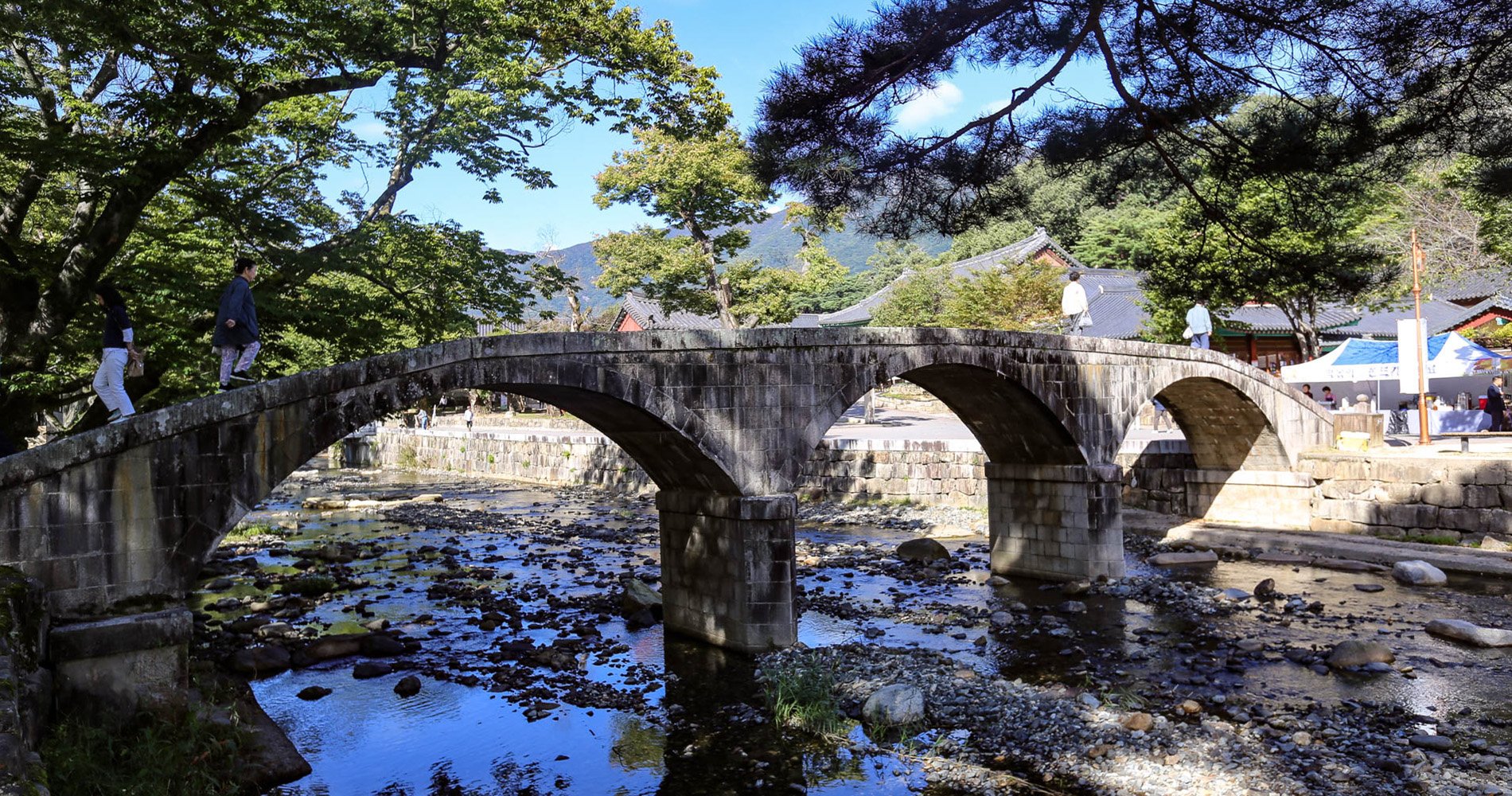 Arrivée à Tongdo-Sa