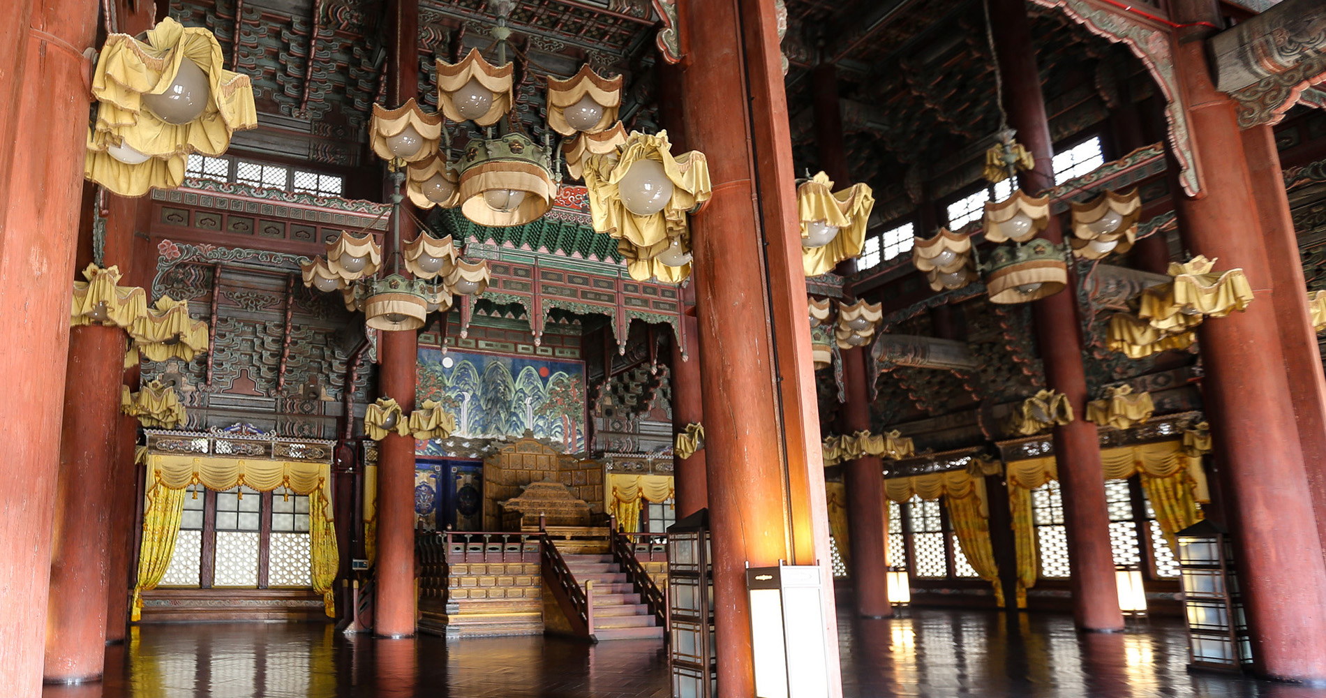 Le trône de Changdeokgung