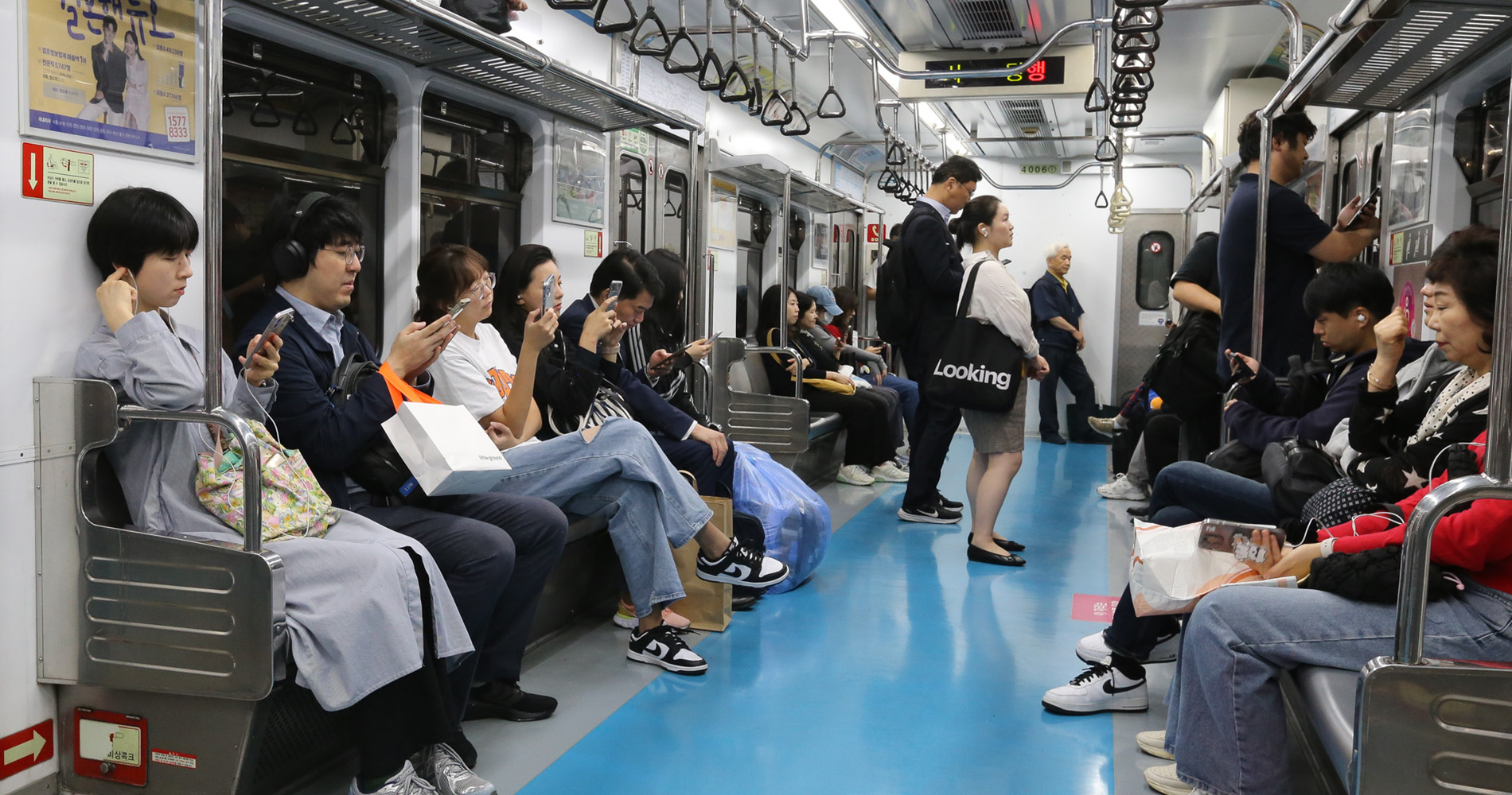 Dans le métro de Séoul