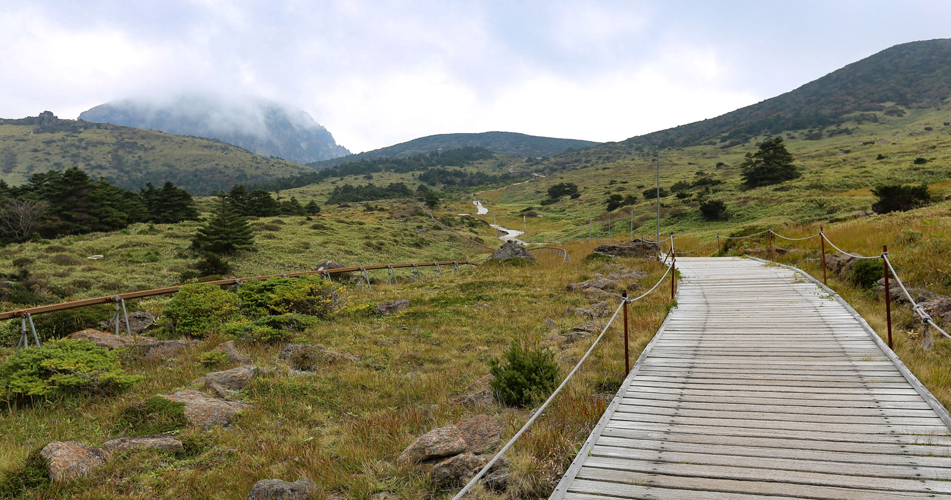 Sur le sentier Eorimok