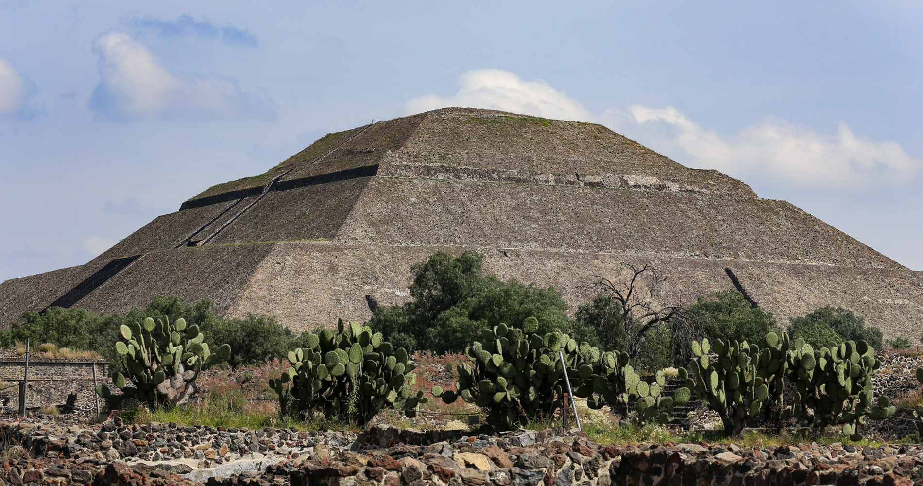 Pyramide du Soleil